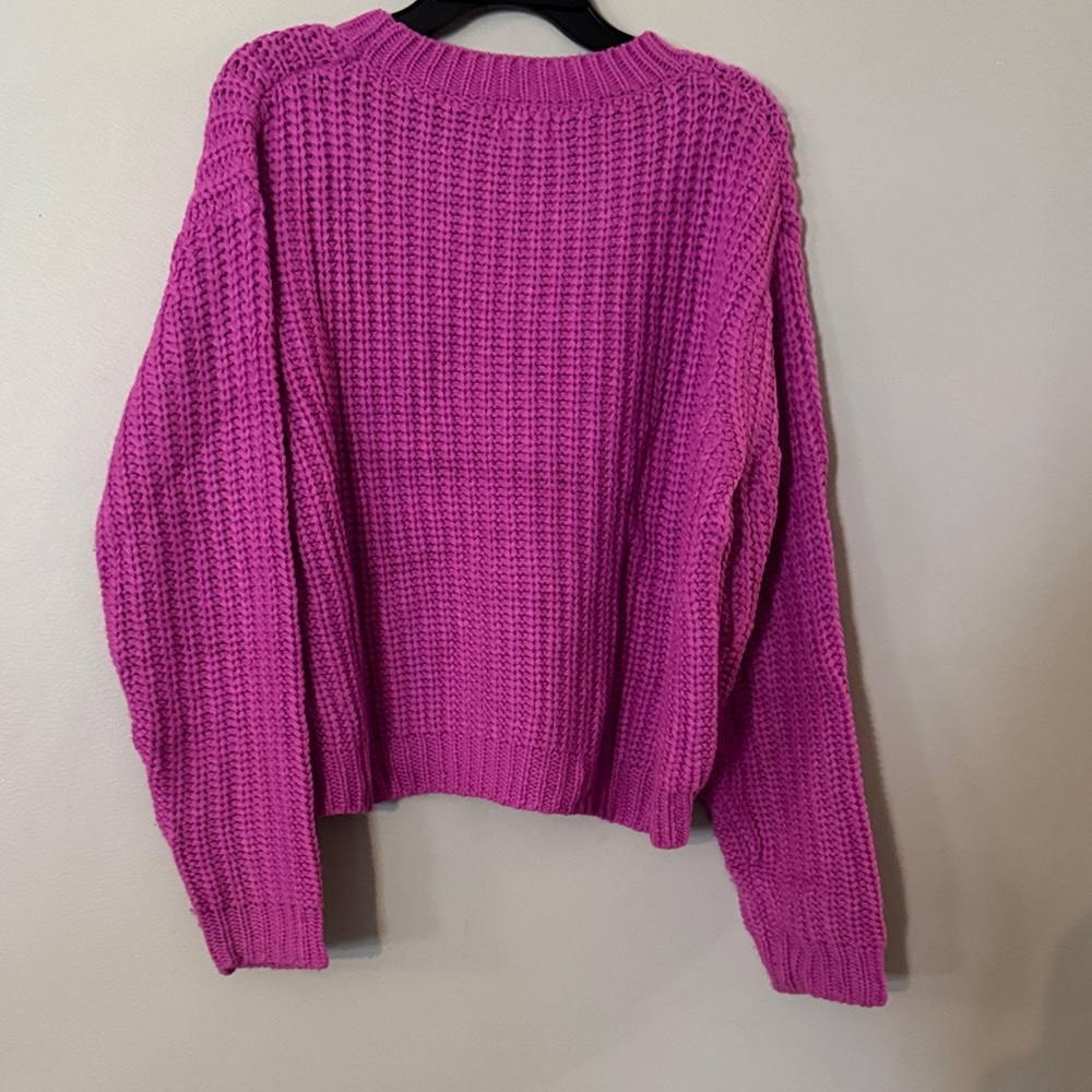 Vibrant Knit Crew Neck Sweater - Picture 3 of 4